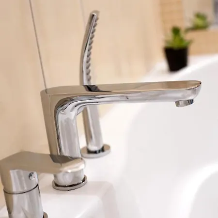 Teika No 1 In A Quiet Area, Self Check-in