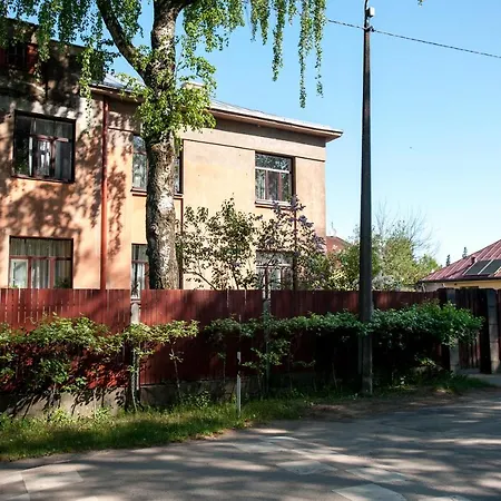 Teika No 1 In A Quiet Area, Self Check-in شقة ريغا