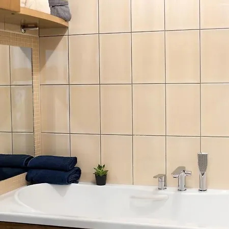 Teika No 1 In A Quiet Area, Self Check-in アパート *