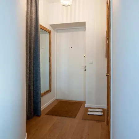 Teika No 1 In A Quiet Area, Self Check-in * リガ